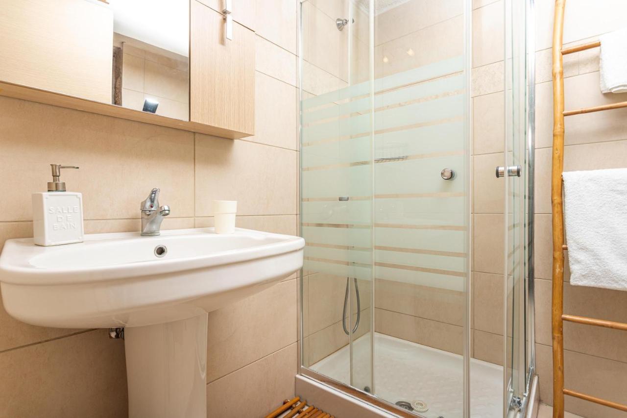 Pure White Suite Elani Сівірі Екстер'єр фото